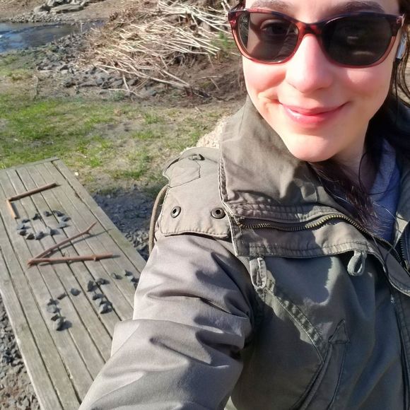 Meet your Posher, Lauren - Picture 1 of 1